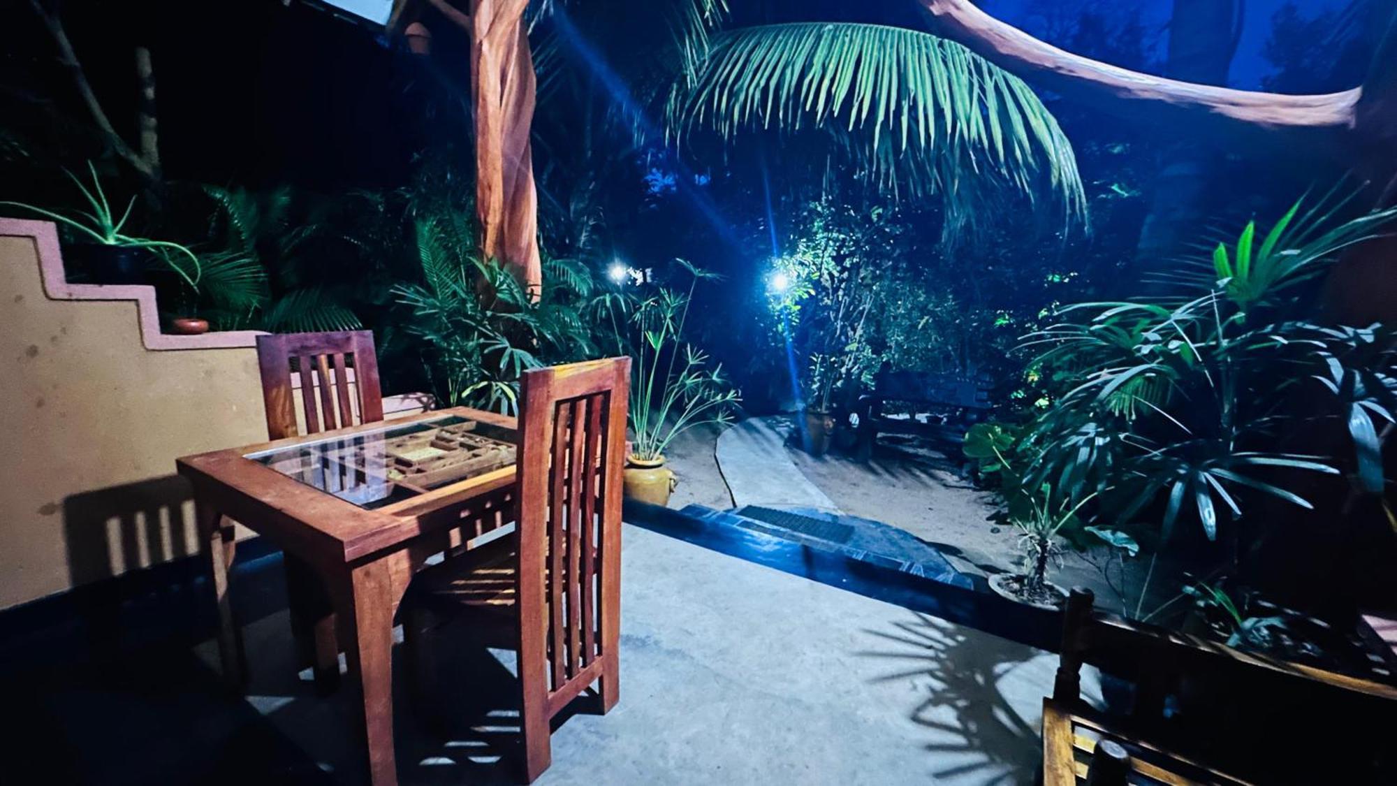 Ama Eco Lodge Σιγκιρίγια Εξωτερικό φωτογραφία